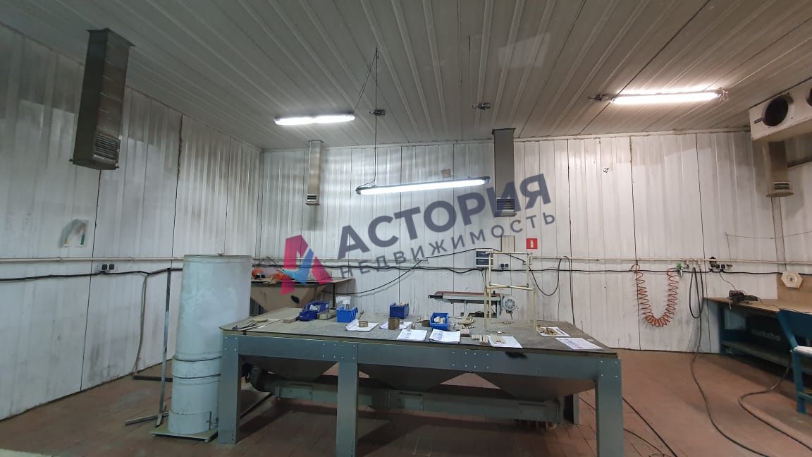 Пирогова ул 43, 1493.00 кв.м.
