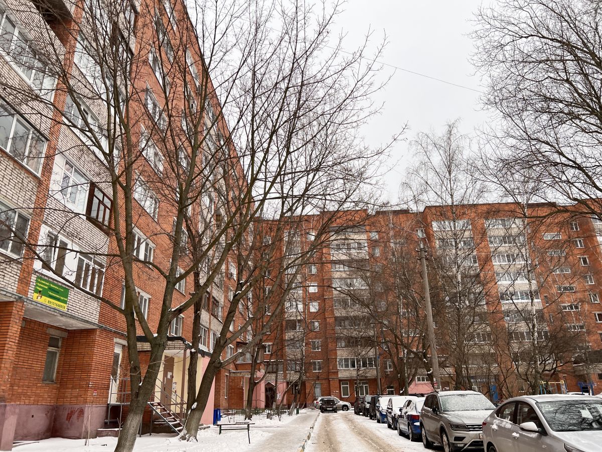 М.Горького ул 64, 3к, 6/9