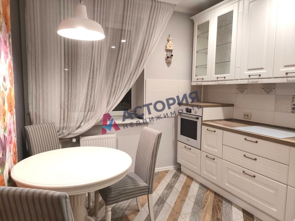 Строителей ул 6, 3к, 17/19
