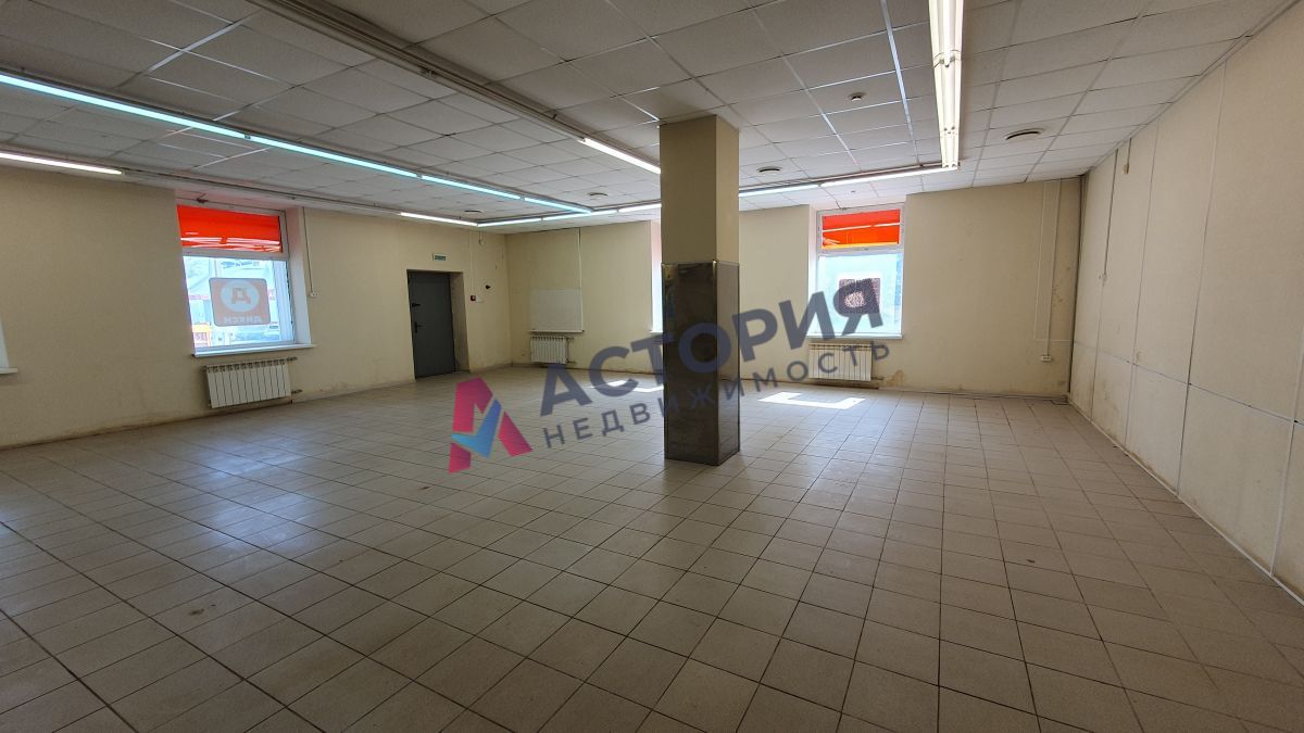 Первомайская 21, 280.00 кв.м.