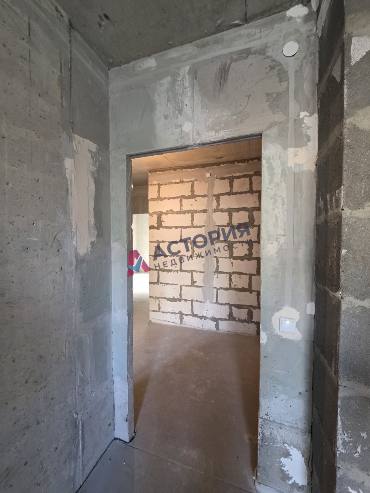Аркадия Шипунова ул 34, 2к, 3/7