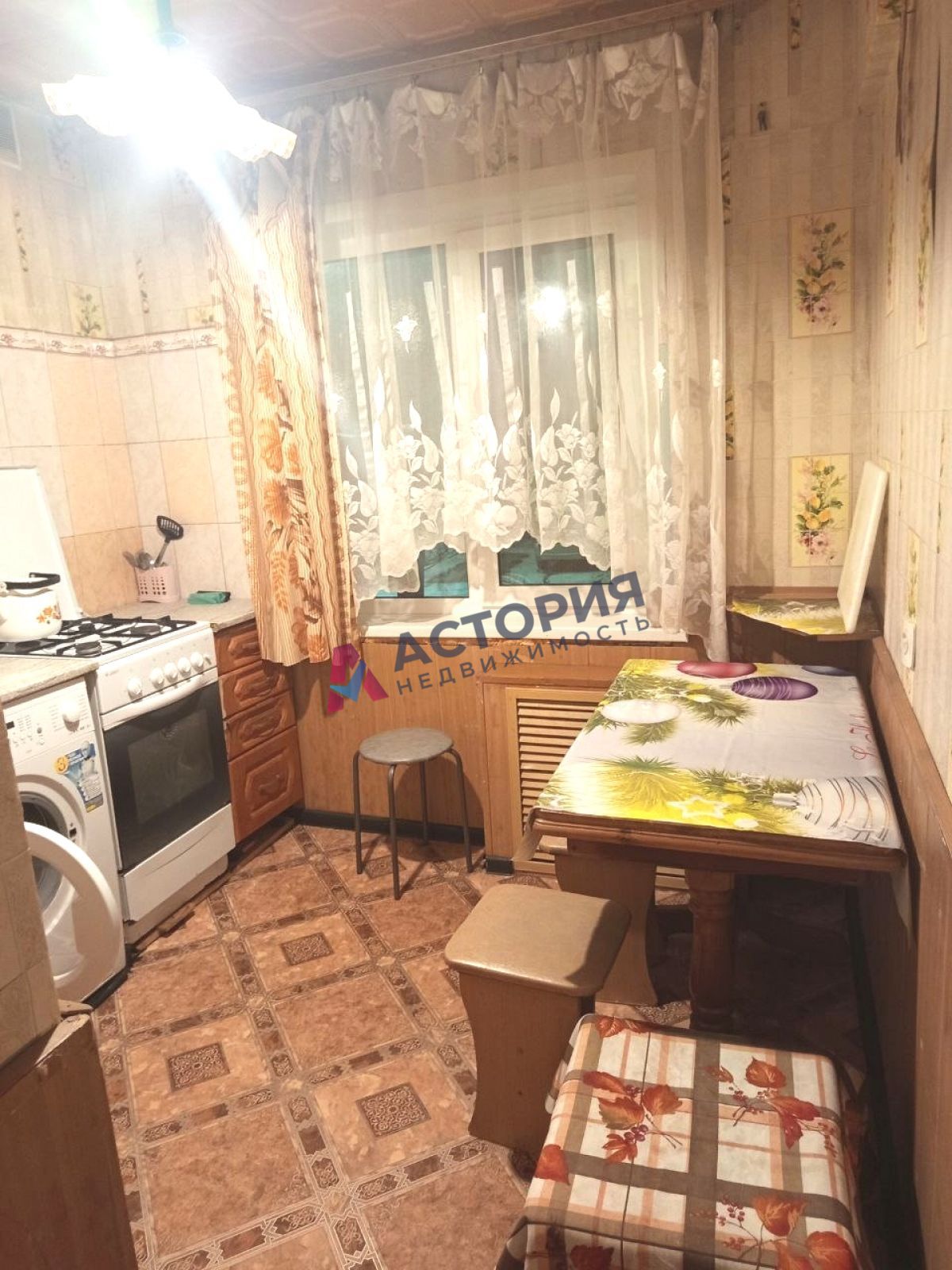 Максимовского ул 6, 3к, 1/5