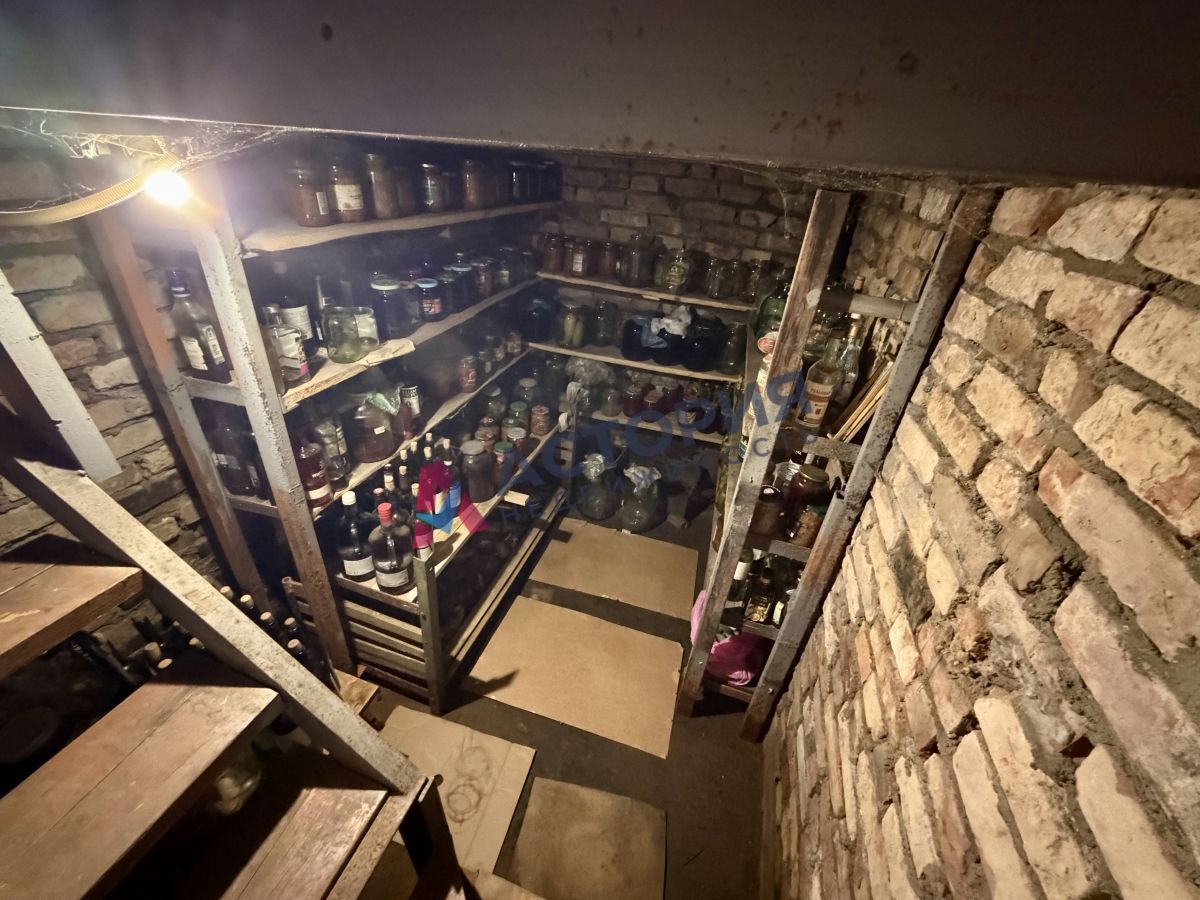 Осташева ул, 200 кв.м., 4 сот