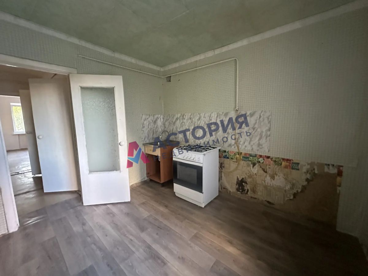 Староникитская ул 105, 2к, 1/9