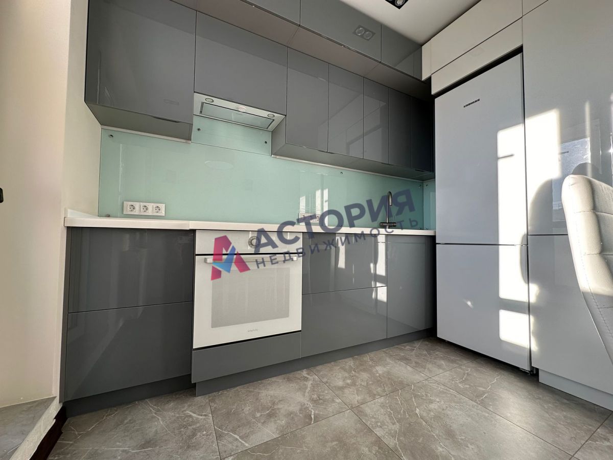 Хворостухина ул 33, 1к, 16/17