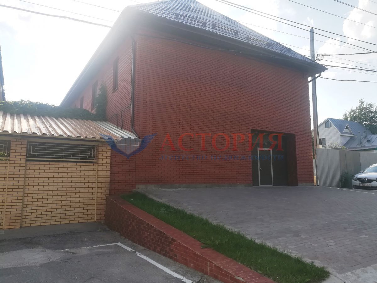 Станиславского ул , 322.00 кв.м.