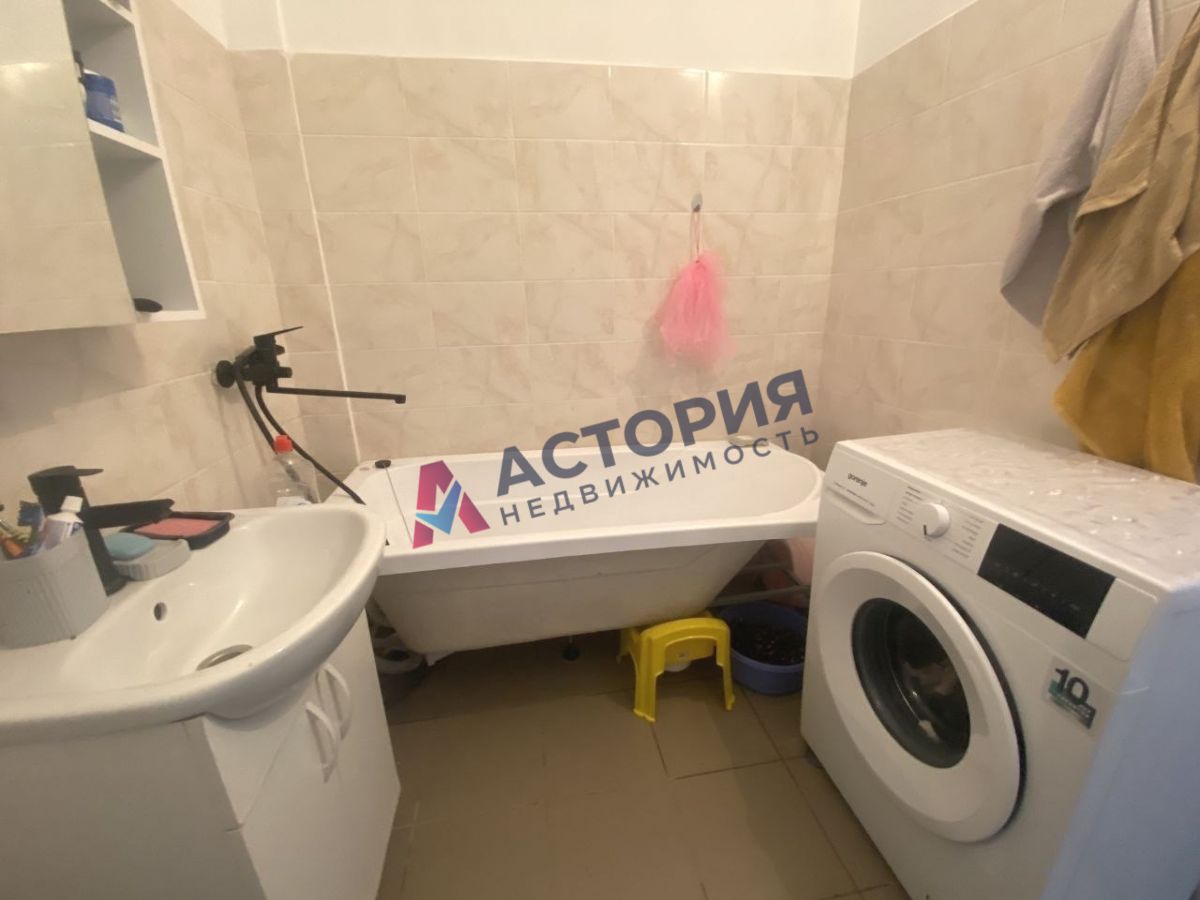 Вадима Усова ул 37, 2к, 2/5