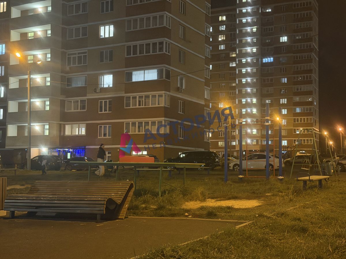 Аркадия Шипунова ул 8, 2к, 22/22