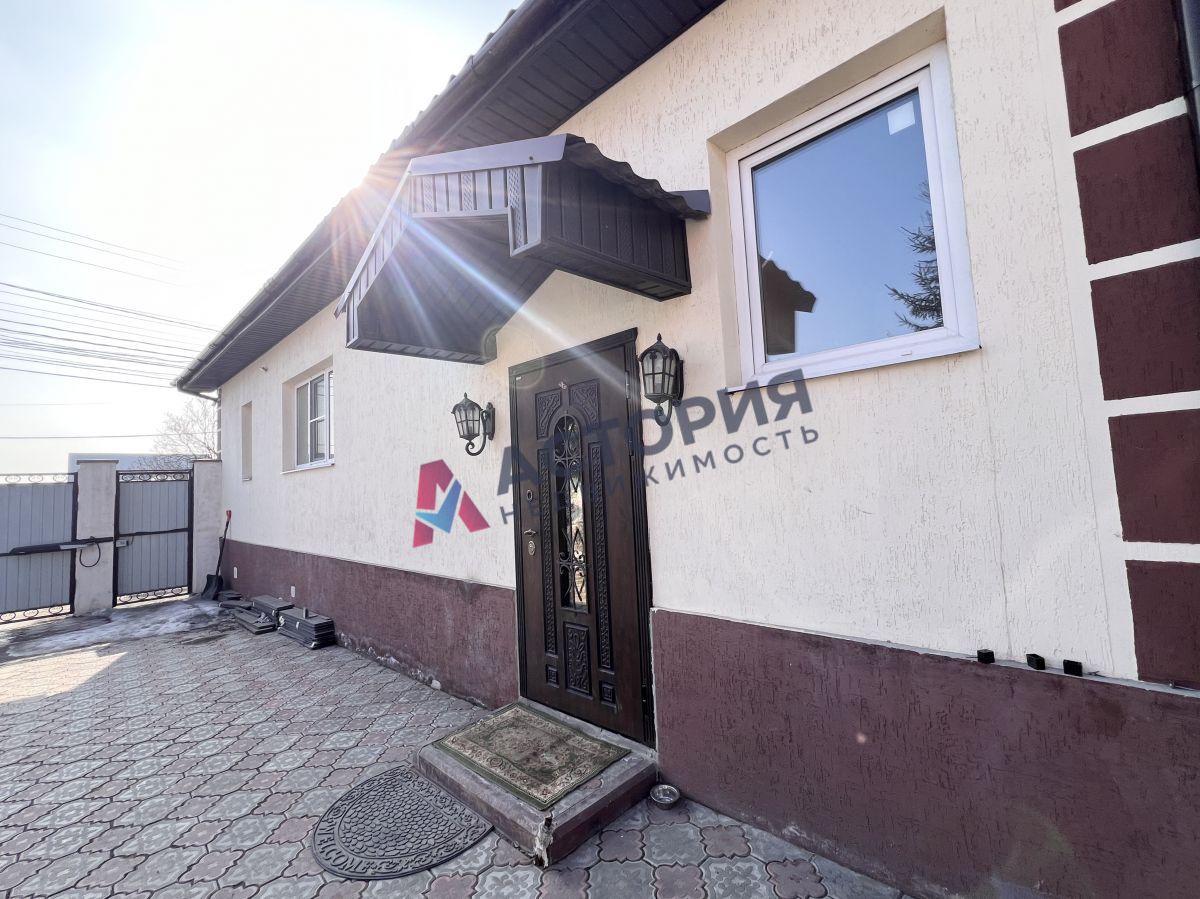 Октябрьский, 260 кв.м., 9 сот