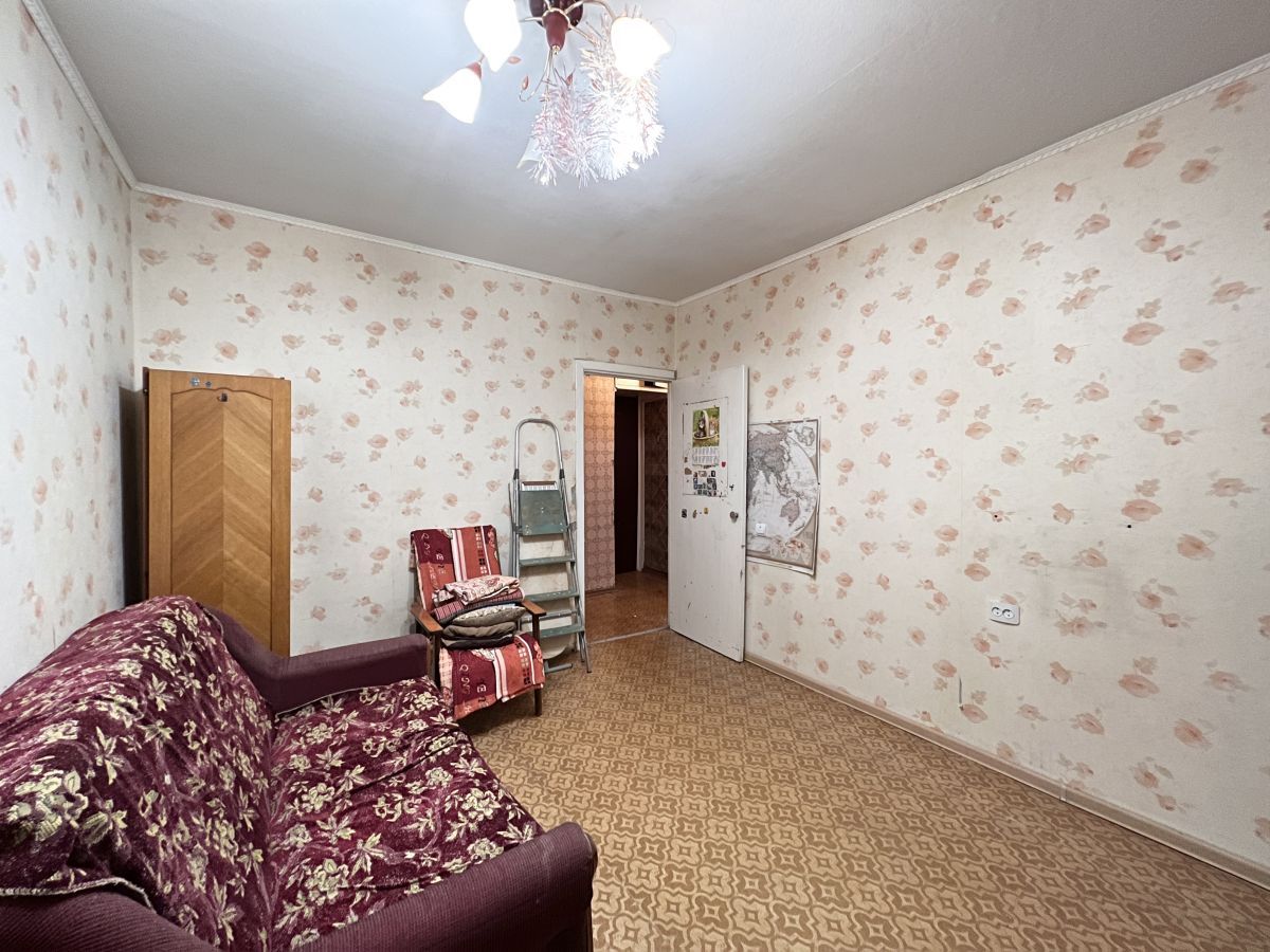 Луначарского ул 63, 4к, 9/9