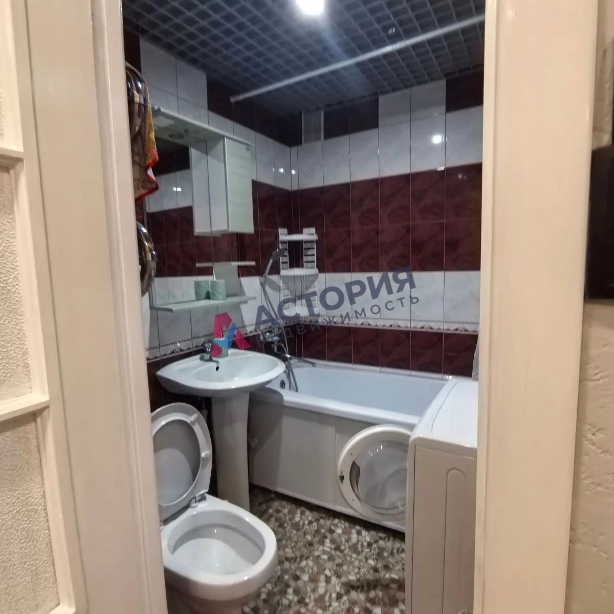 М.Горького ул 49, 1к, 1/9