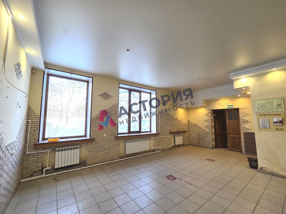 Макаренко ул 6, 159.00 кв.м.