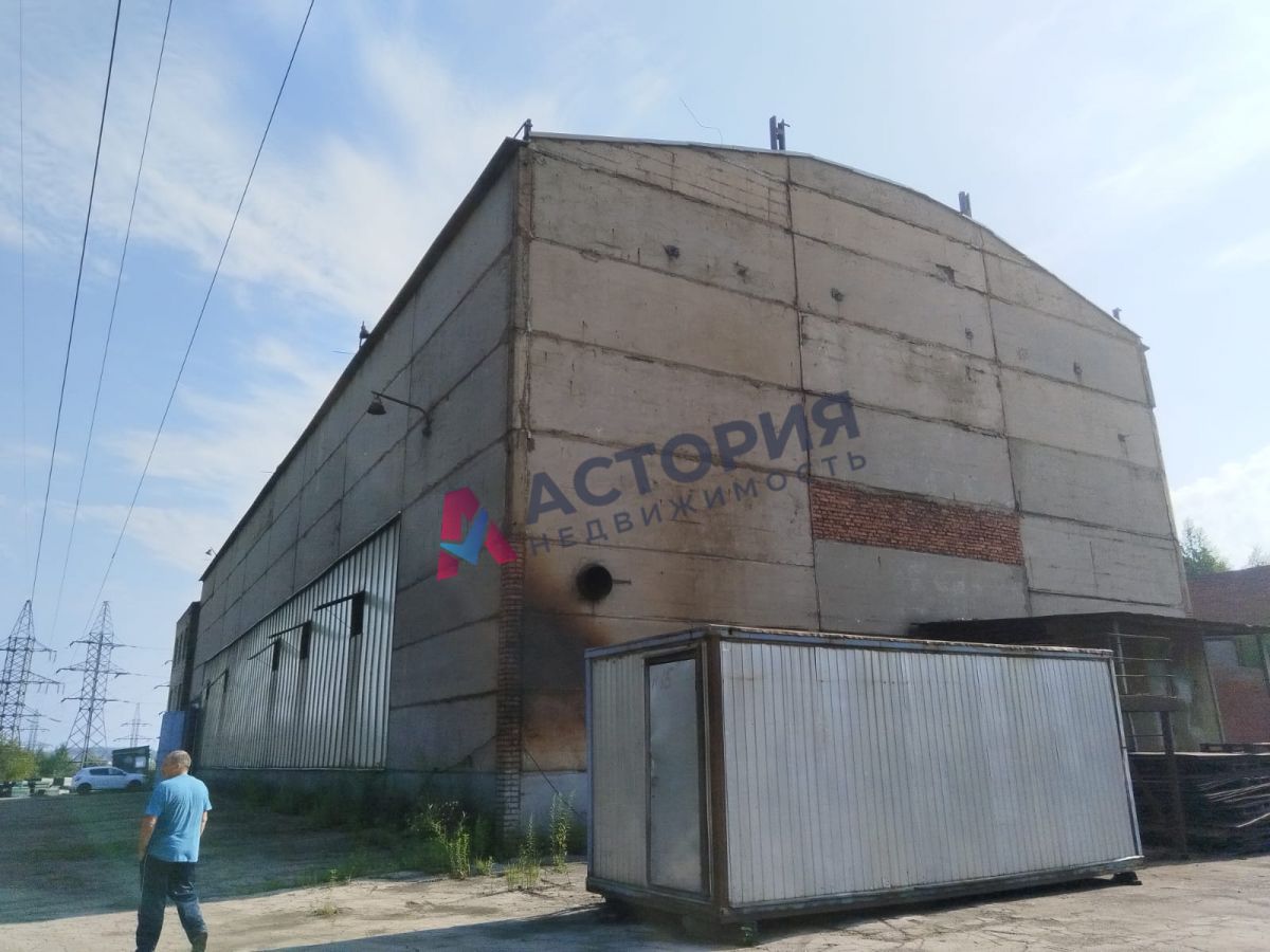 Торховский проезд 11, 3015.00 кв.м.