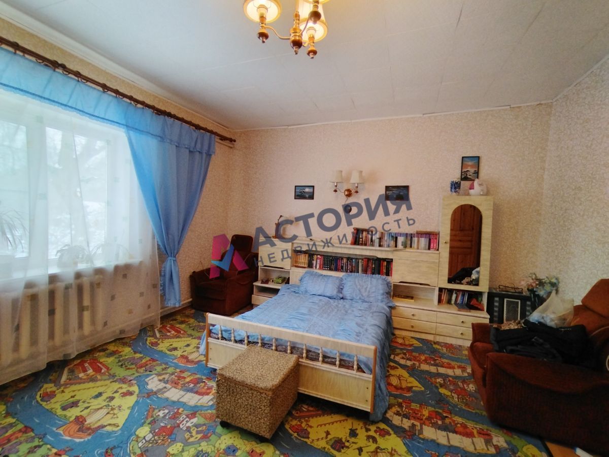 Первомайский , 310 кв.м., 15 сот