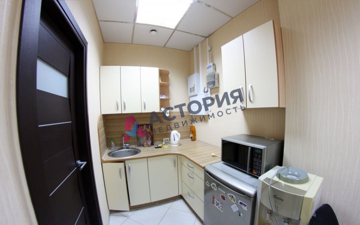 С.Перовской ул 37, 96.90 кв.м.