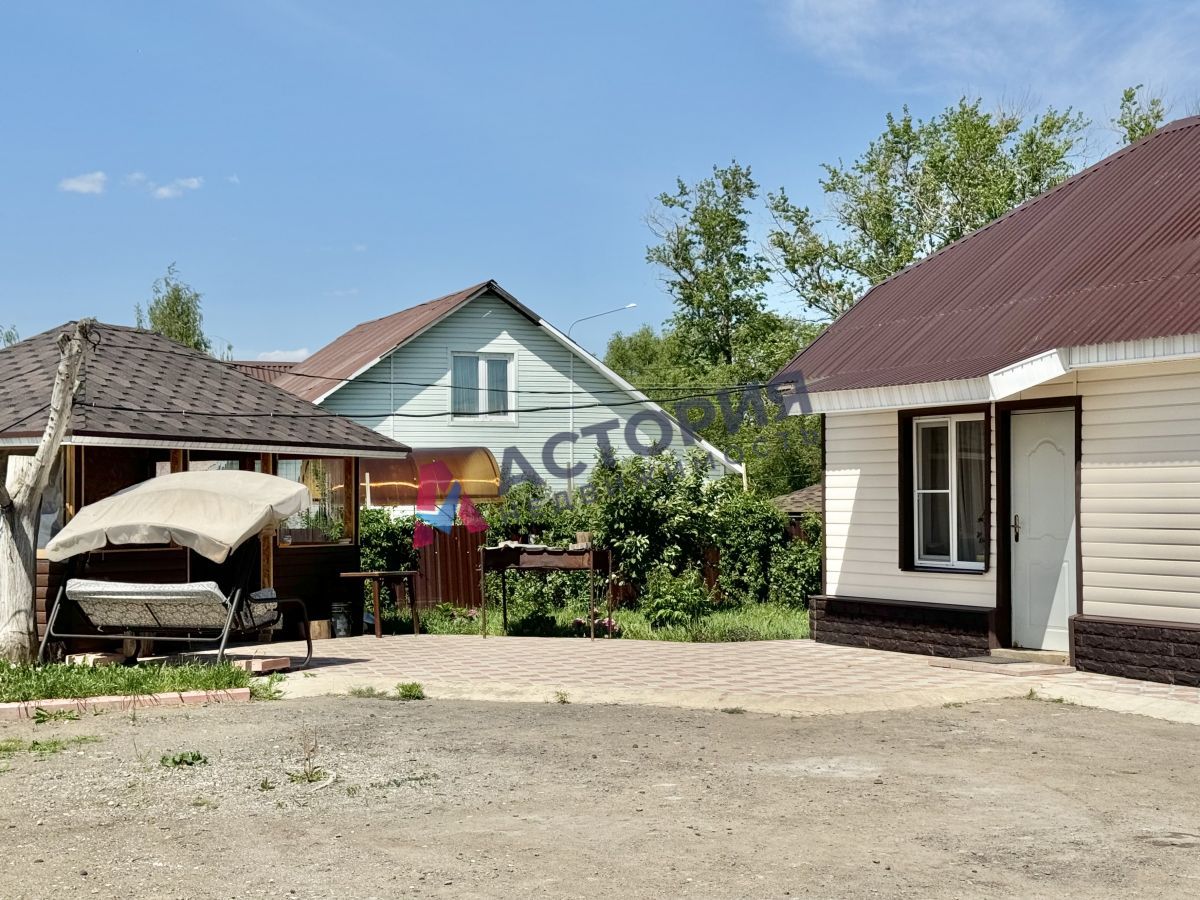 Центральная ул 26, 1382.10 кв.м.