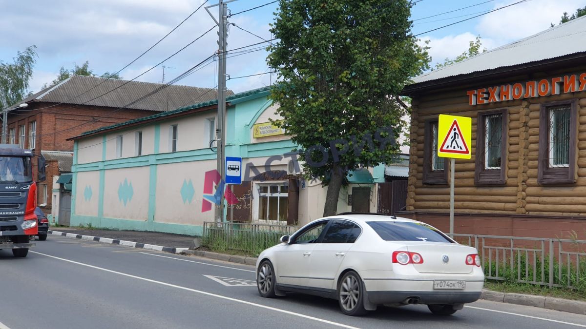 Папивина ул 20, 772.00 кв.м.