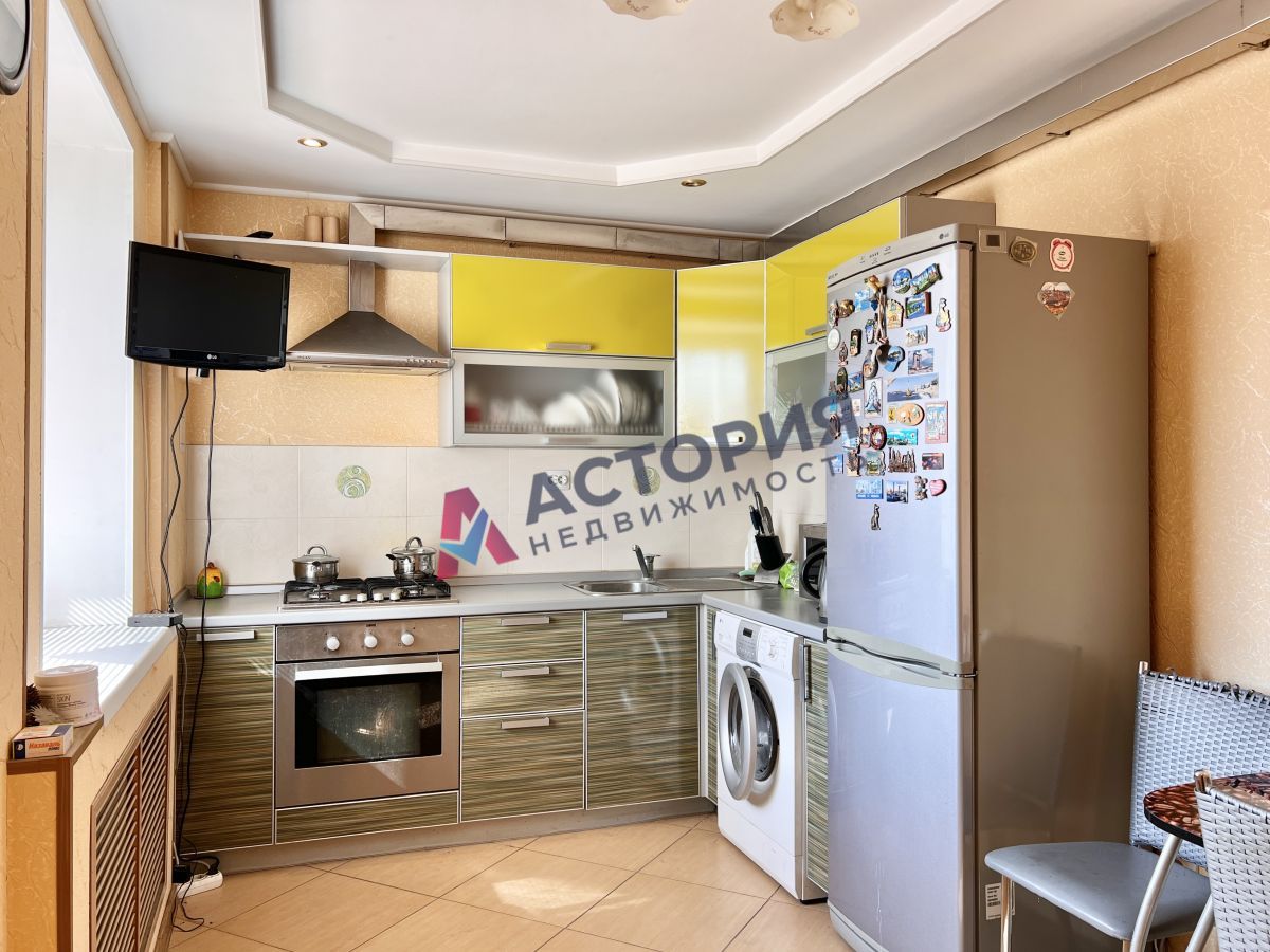 М.Горького ул 22, 3к, 9/9