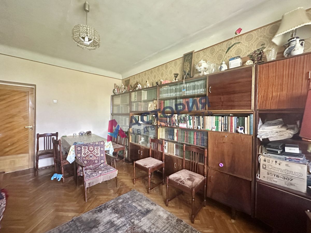 Мира ул 58, 3к, 4/5