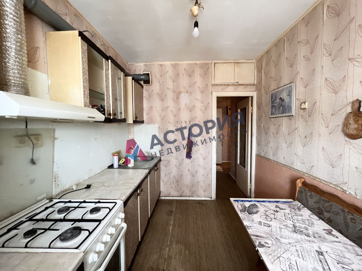 Декабристов ул 14, 3к, 9/10