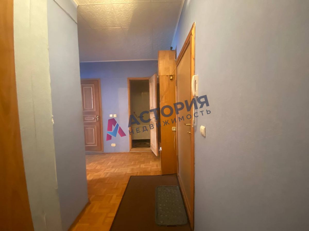 Пузакова ул 70, 2к, 4/9