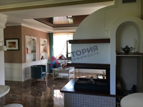 п.Первомайский, 270 кв.м., 13 сот
