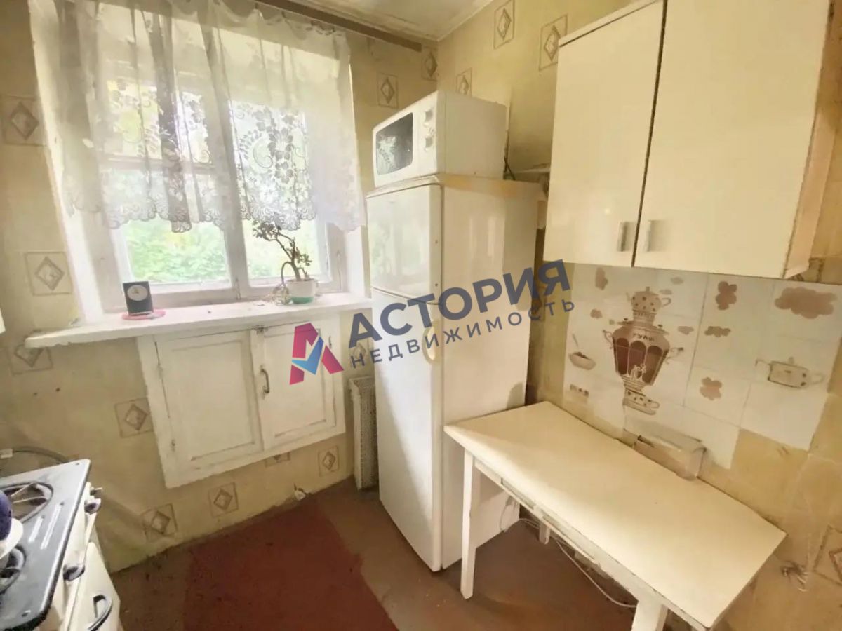 Макаренко ул 15, 1к, 5/5