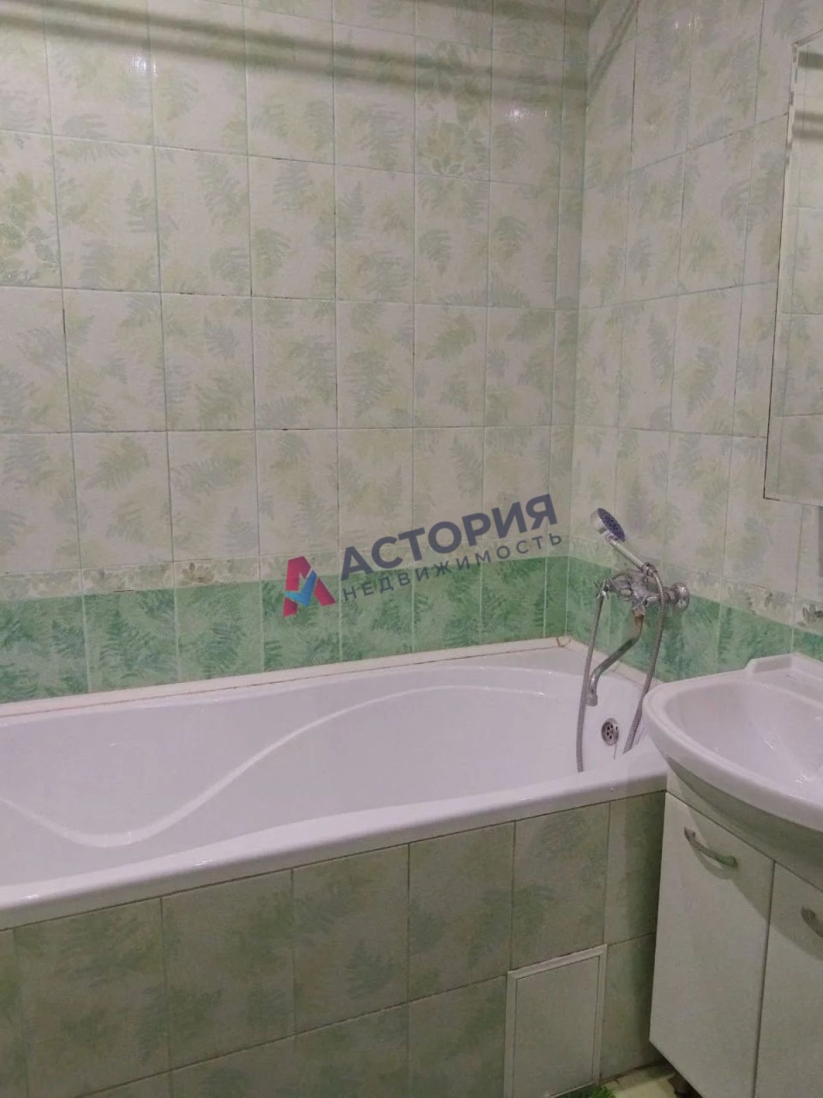 2-й Металлургов пр-д 8, 3к, 5/5
