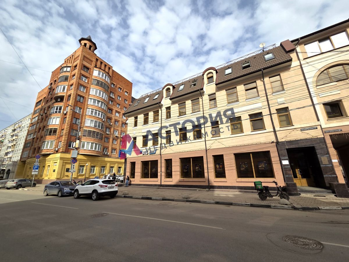 Демонстрации ул 2, 295.00 кв.м.