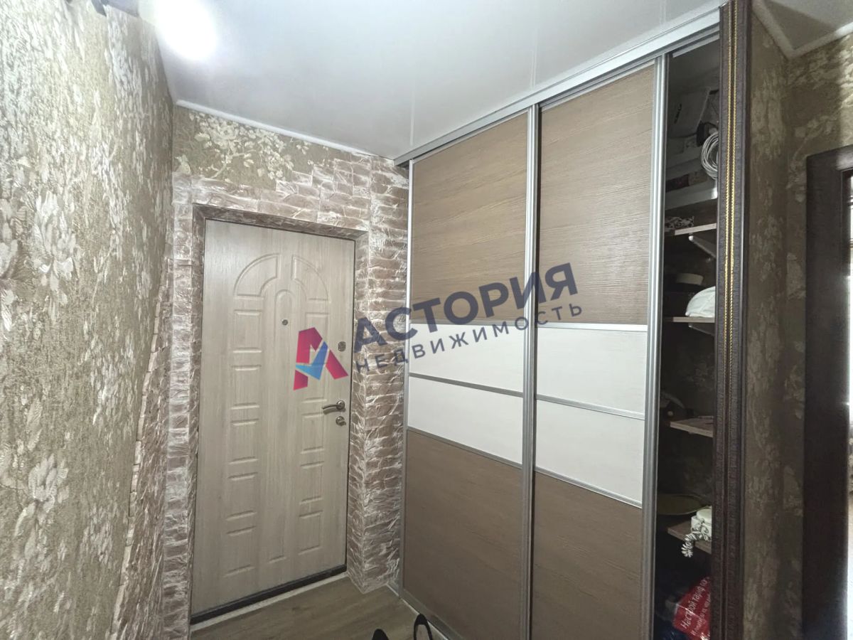 Новомосковск г, Мира ул, 54, 3к, 3/5