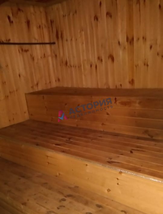 Новотихвинка, 172 кв.м., 120 сот