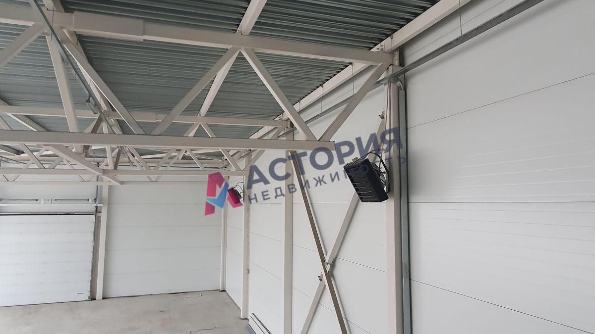 Новомосковское ш 52а, 1500.00 кв.м.