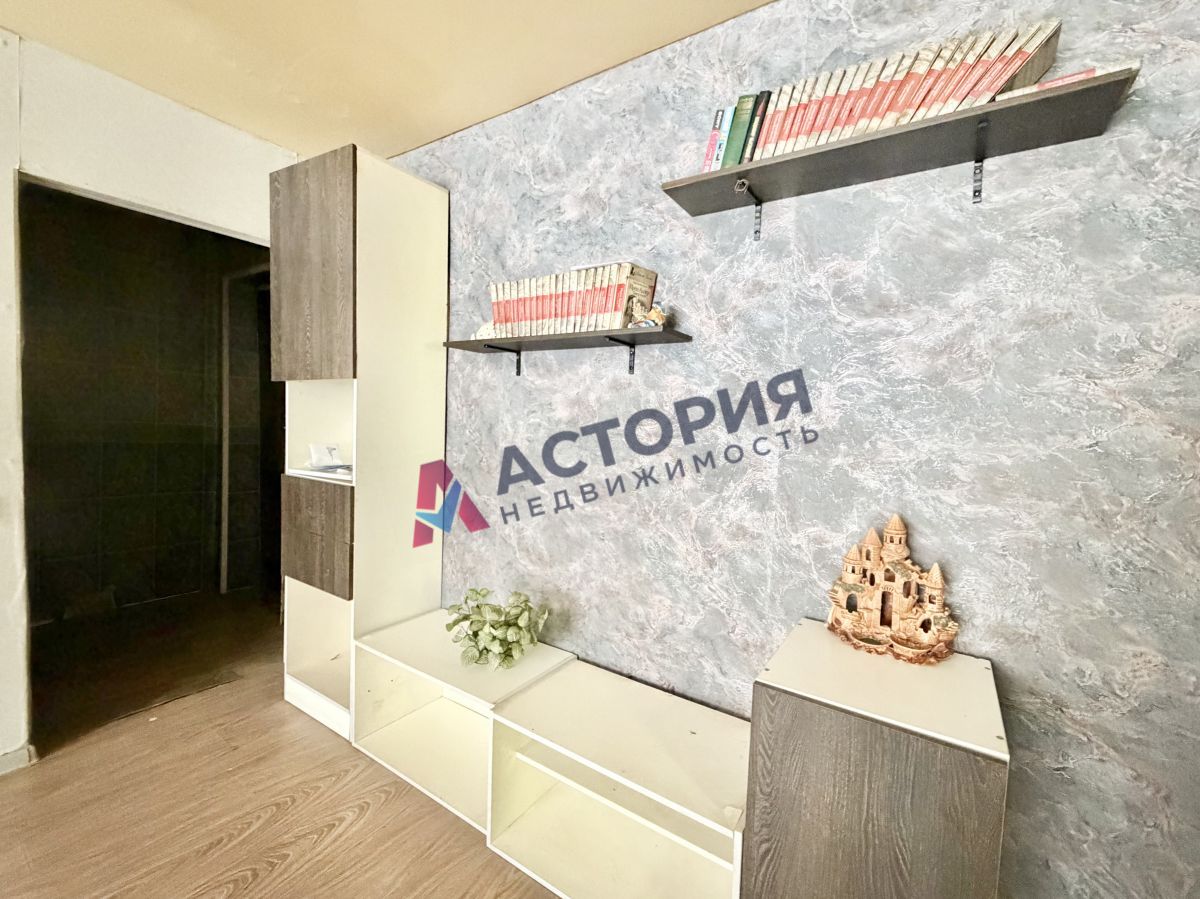 Соловцова ул 12, 3к, 1/5