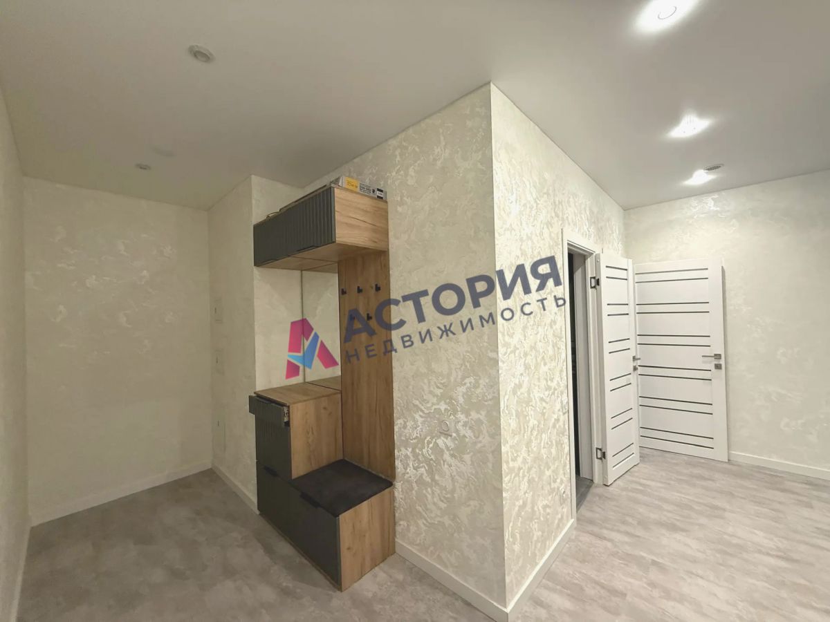 Оборонная ул 102В, 3к, 8/22