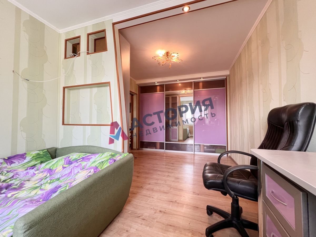 М.Горького ул 22, 3к, 9/9