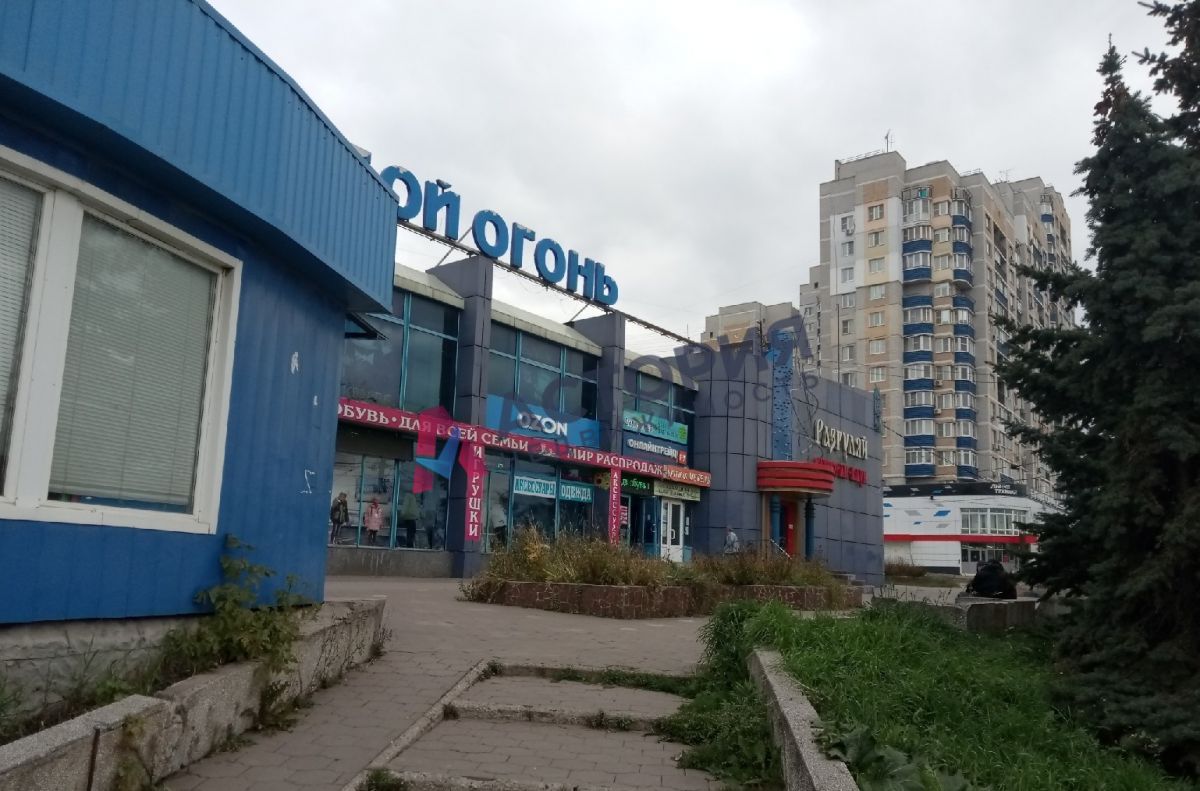 Кутузова ул 45, 2000.00 кв.м.