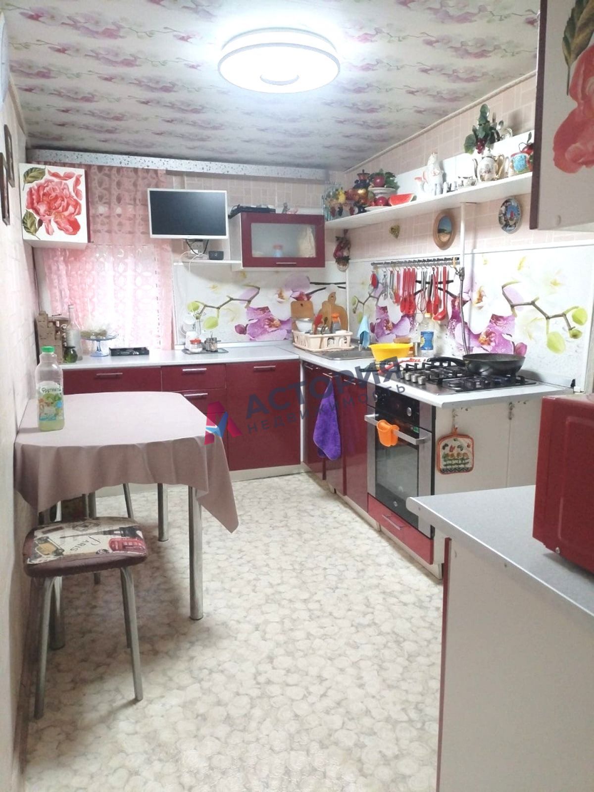 Льва Толстого ул, 89.20 кв.м., 7 сот