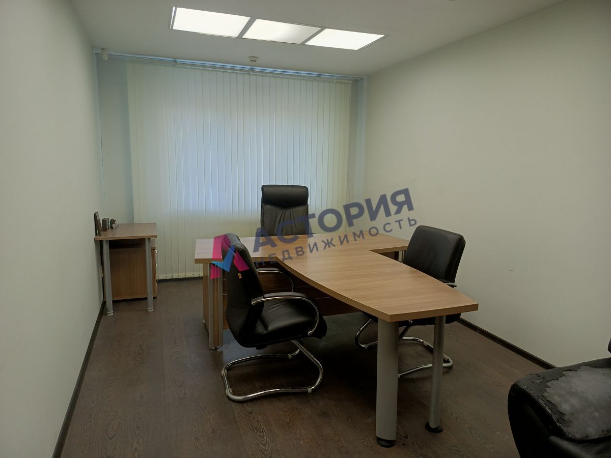 Михеева ул 31, 170.00 кв.м.