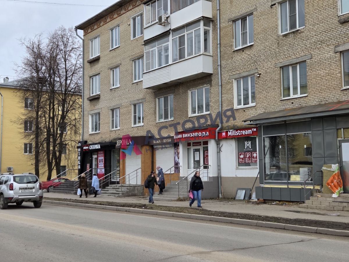 Садовского ул 12, 64.00 кв.м.