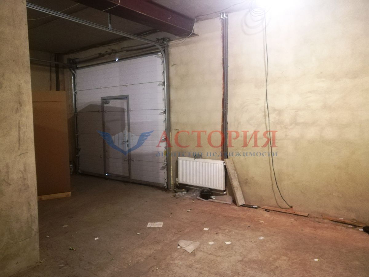 Станиславского ул , 322.00 кв.м.