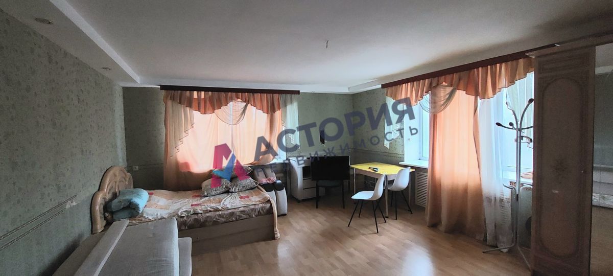 Комсомольский, 270 кв.м., 12 сот