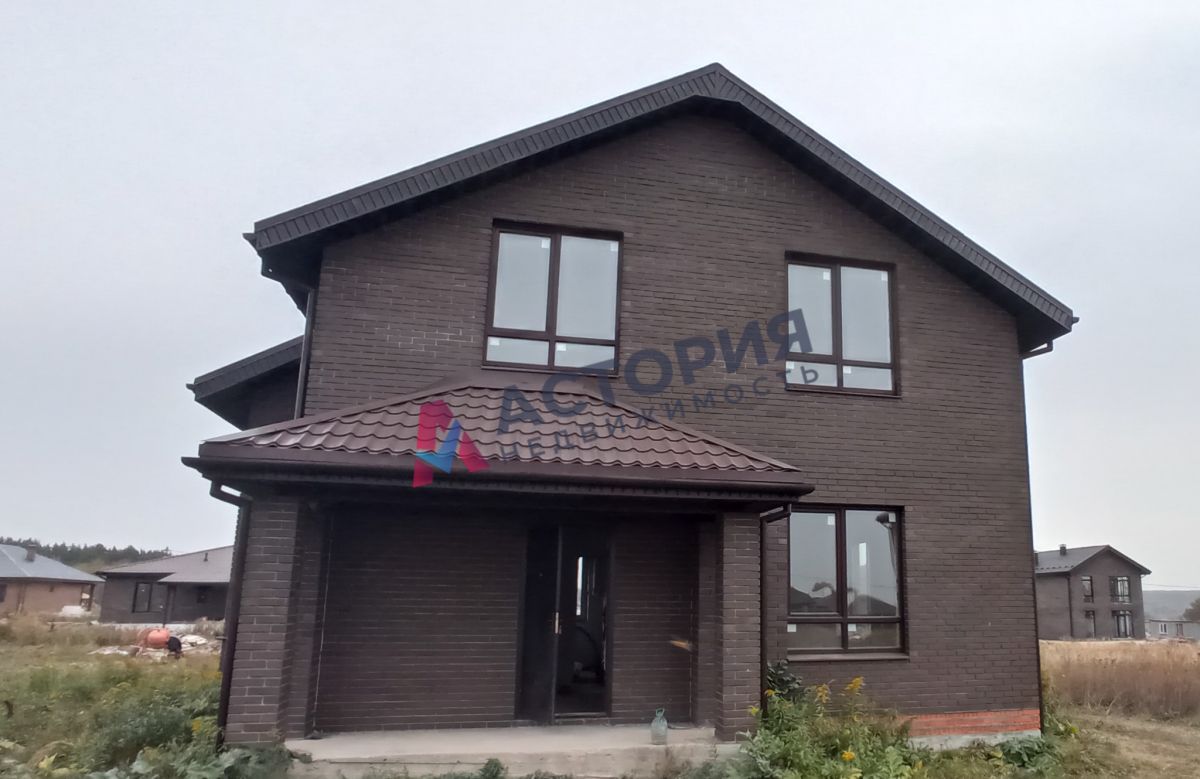 д. Медвенка, 148 кв.м., 12.10 сот