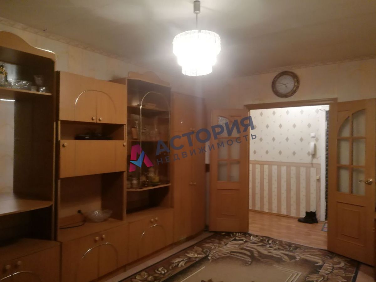 Бондаренко ул 37, 2к, 3/9