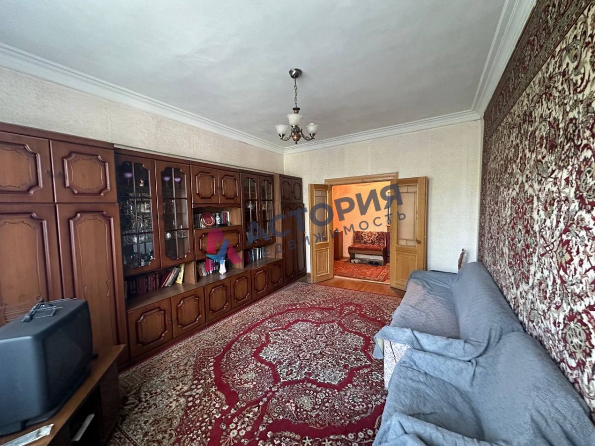 Красноармейский пр-кт 48, 2к, 2/5