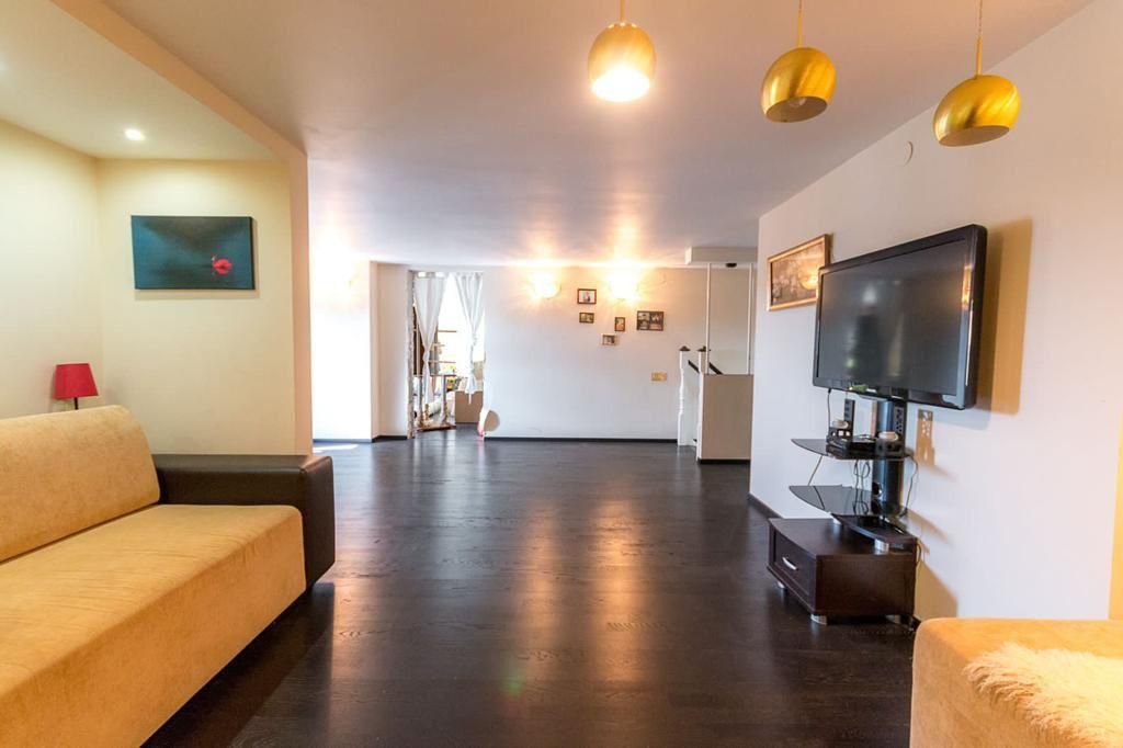 Д.Ульянова ул 27к1
, 4к, 9/9