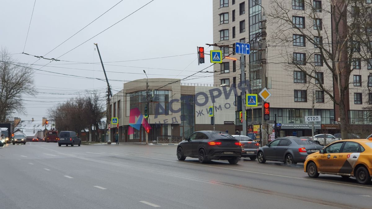 Демонстрации ул 135, 835.00 кв.м.