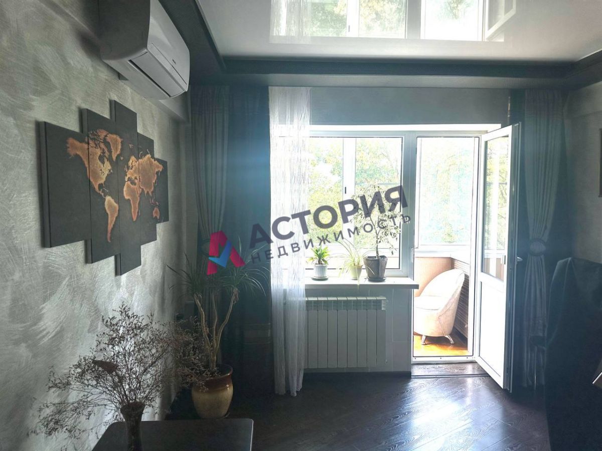 Макаренко ул 4А, 2к, 5/5