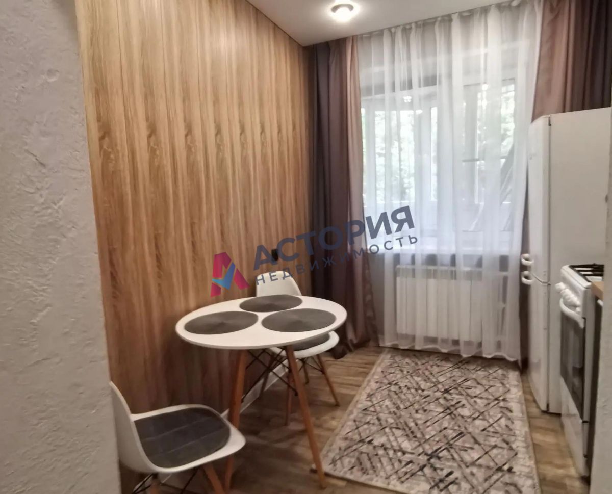 М.Горького ул 49, 1к, 1/9
