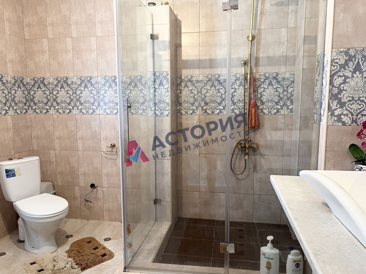 Октябрьский, 260 кв.м., 9 сот