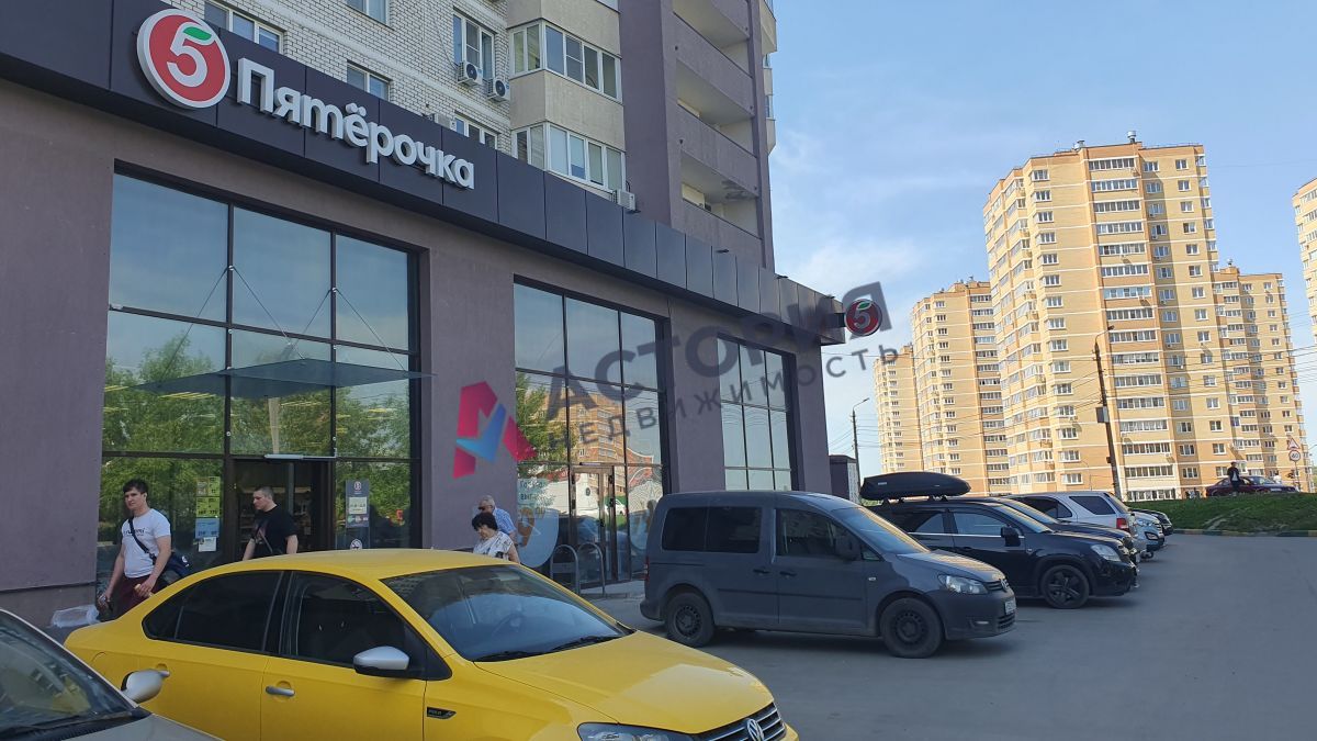 Макаренко ул 9б, 175.00 кв.м.